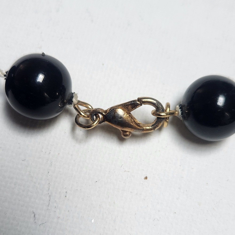 Vintage White wooden Fish Pendant Necklace Black Beaded Statement Jewelry Gold - Picture 9 of 14